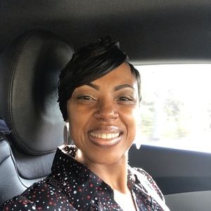 Meet your Posher, Lakeshia